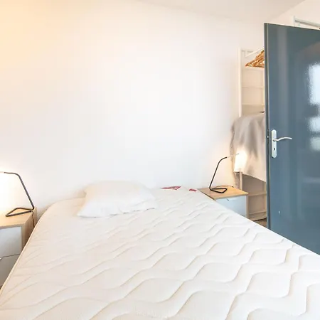 Lauziere By Interhome *