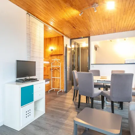 Lauziere By Interhome *